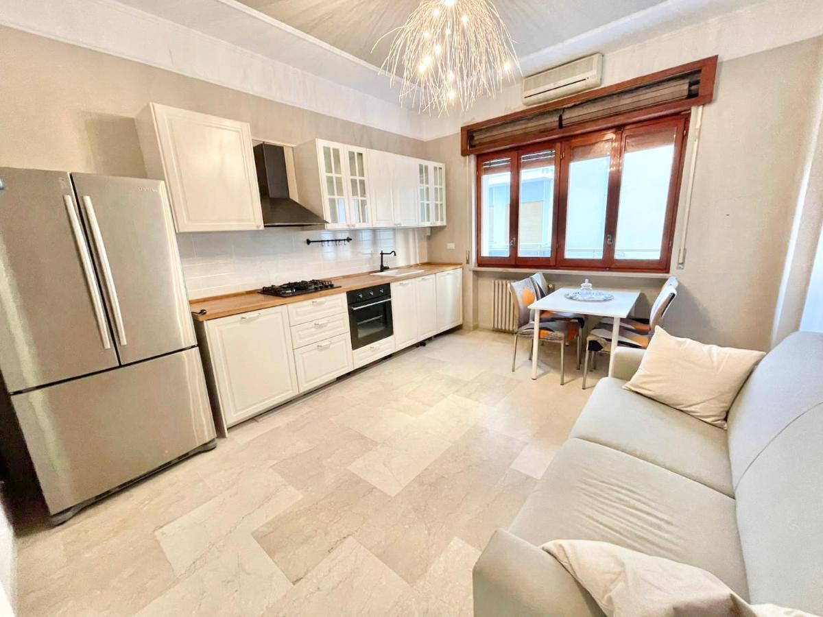 Regina Elena Apartment 2 Pescara Kültér fotó